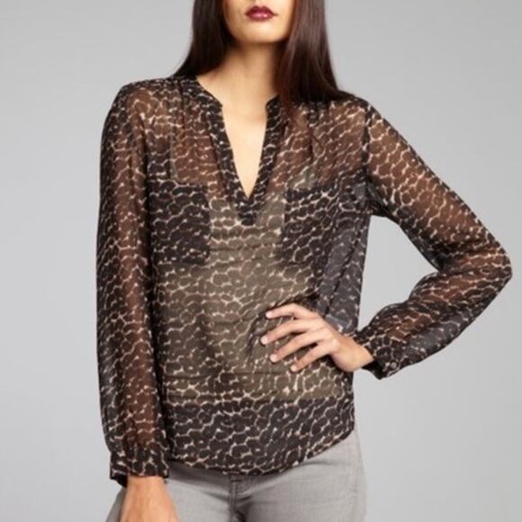Joie Adana Leopard Print Silk Sheer Chiffon V-Neck Double Front Pocket Blouse XS - Picture 1 of 6